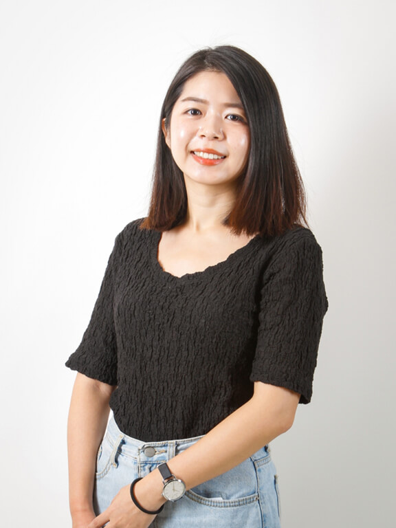 名象品牌形象策略 團隊 成員 Darcy 名象品牌形象策略 團隊 成員 Darcy